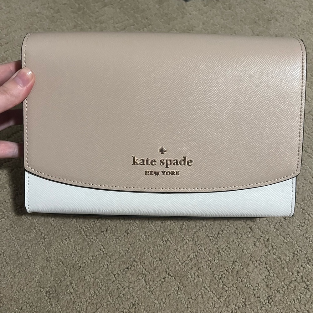 Minimally used kate spade 2 way bag